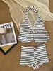 Maiô Feminino Duas Peças Atacado, Roupa de Banho para Praia e Fontes Termais, Decote Halter, Shorts, Preto e Branco, Conservador, Férias, Novo Estilo, Listrado