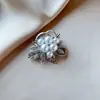 Broche Borboleta de Vidro de Luxo de Alto Padrão Transfronteiriço, Cristal Retro Incrustado com Diamantes, Elegante e Estiloso Broche para Blazer de Terno para Mulheres