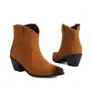 Botas de Cano Curto Apontadas com Tiras Cruzadas para Outono e Inverno Salto Baixo Botas Femininas de Salto Alto Tamanho Grande Slip-on Leves de Salto Alto Comércio Exterior Botas Martin Femininas