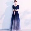 Disfraz de Coro Cielo Estrellado para Mujer 2026 Estilo Nuevo Elegante Vestido Gradiente de Presentadora Traje de Gran Coro Verano Venta al por Mayor