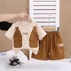 Conjunto de Verão para Meninos Nova Moda Bebê Verão Infantil Fino Acolchoado Bolso Duplo Manga Curta Conjunto de Duas Peças Moderno