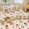 2026 Nuevo Juego de Ropa de Cama de Leche con Pompón Estilo Lindo, Funda de Edredón, Sábana Ajustable, Juego de Cuatro Piezas