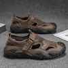 Zapatos con Agujeros para Hombre Verano Deporte Casual Zapatos de Hombre Moda Tendencia Cómodos Transpirables Aumentadores de Altura Suela Suave Punta Cerrada Sandalias de Playa