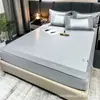Juego de tres piezas de alta gama para verano de seda helada, con sábanas ajustables, fundas de almohada lavables y plegables, tapetes y ropa de cama