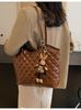 Bolsa Retrô de Grande Capacidade Transfronteiriça para Mulheres, Versátil para Outono e Inverno, Nova Bolsa de Ombro Acolchoada Casual 2026, Bolsa Tote Texturizada