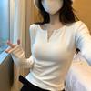 Camiseta Derong de Cuello en V Cepillada de Cuello Bajo para Mujer en Otoño e Invierno Estilo Corto Ajustado Look Adelgazante Top de Color Puro Simple Versátil