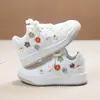 Nuevos Zapatos Infantiles Primavera 2026, Zapatos Deportivos Casuales Cómodos de Suela Suave para Niños, Tenis de Moda Estilo Coreano con Dibujos para Niñas