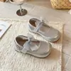 Sandalias de Moda para Niñas 2026 Primavera/Verano Nuevos Zapatos Casuales de Malla Transpirable para Niños Zapatos de Princesa con Lazo de Encaje Tendencia