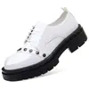 Zapatos de cuero con cordones de gran tamaño transfronterizos para hombre, zapatos derby, zapatos casuales de suela gruesa para otoño e invierno que aumentan la altura, zapatos de hombre modernos y versátiles