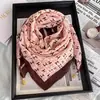 Bufanda de Seda con Hebilla Magnética Pequeña, Bufanda Cuadrada Versátil Nueva Resistente al Frío, Bufanda Decorativa de Moda Cálida Estilo Coreano para Mujer de Otoño e Invierno