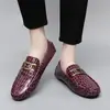 Zapatos Doudou Transfronterizos para Hombre Zapatos Slip-on Británicos Mocasines de Cuero Genuino Moda Casual Zapatos de Cuero Tallas Grandes Zapatos de Negocio para Hombre Pareja