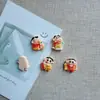 Accesorios de Resina DIY de Dibujos Animados de Shin-Chan para Año Nuevo, Pinzas para el Cabello, Fundas para Teléfono, Botellas de Agua, Zuecos, Hebillas para Zapatos, Adornos para el Cabello, Parches de Flores
