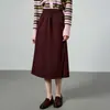 Saia Vermelha Retro Francesa com Fenda para Mulheres Nova para o Início da Primavera 2026 Cintura Alta Look Emagrecedor Elegante Comprimento Médio Saia Evasê