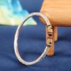 Pulsera de plata de moda popular, pulsera de pie de plata 999 con hierba de oro trazado, pulsera de plata de contraparte sólida Tang Grass