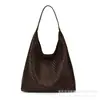 Bolso tote súper popular de gran capacidad, nuevo bolso de hombro casual de moda para mujer 2026, moderno y de alta gama para ir al trabajo este año