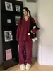 Pijama Casual de Manga Larga con Cuello Lapel, Color Sólido, Estilo de Alta Gama, Femenino para Mujer, Nuevo Conjunto de Ropa de Casa de Terciopelo Alemán para Otoño e Invierno para Usar Como Ropa Exterior