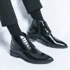 Botas de Cuero para Hombre de Caña Alta, Punta Fina, con Cordones, Estilo Formal de Negocios, Tendencia Británica, Moda para el Trabajo, Aumentan la Altura, Talla Grande, Botas Martin
