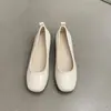 Mocassins Femininos, Novidade Primavera 2026, Sapatos Planos Slip-On de Couro Macio, Sapatos Casuais Estilo Fada Gentil
