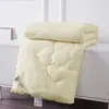 Venta Directa de Fábrica Colcha de Regalo, Caja de Regalo Colcha Gruesa Cálida de Invierno, Colcha de Primavera y Otoño Se Venderán como Colcha de Regalo al por Mayor