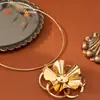 Gargantilla de Metal con Flor Original Nueva Transfronteriza Europea y Americana, Collar Floral Geométrico Exagerado, Fabricante Venta al por Mayor de Comercio Exterior