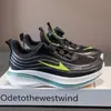 Tênis Casuais Respiráveis de Malha com Solado Macio para Meninas 2026 Primavera/Verão Novos Tênis de Treino Versáteis da Moda para Meninos com Fivela Rotativa