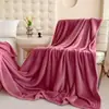 Manta de Franela de Color Liso para Comercio Exterior Transfronterizo Peso 230g Cálida para Uso en el Hogar Manta de Lana Manta Cubierta Manta para Siesta en la Oficina Manta de Regalo