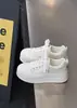Zapatillas blancas de piel genuina con suela gruesa para mujer, nuevo modelo otoño 2026, versátiles, puntera redonda, con cordones, que aumentan la altura, ligeras, cómodas, zapatillas casuales
