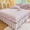 Saia de cama acolchoada grossa estilo princesa peça única algodão lavado capa de edredom estilo coreano capa de cama conjunto de três ou quatro peças capa de colchão de renda