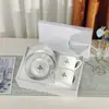 Xícara e Pires de Porcelana Europeia, Lembrança de Casamento e Aniversário, Xícara de Café de Aparência Sofisticada, Xícara e Pires de Lírio-do-Vale da Sorte, Atacado Transfronteiriço