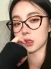 Gafas Exageradas Estilo Cat-Eye con Montura Negra para Estudiantes Universitarias, Maquillaje de los Primeros Ochenta, Aspecto Adelgazante, Monturas Anti-Luz Azul, Versátiles Ligeras Planas Suaves para Hombre