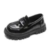 Zapatos de Cuero Estilo Británico para Niñas 2025 Otoño Nuevo Estilo Negro Mocasines para Niña Pequeña Zapatos Suaves tipo Gorro para Niños