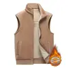 Chaleco de terciopelo dorado con forro polar para otoño e invierno, nuevo, para hombre, a prueba de frío, cálido, tipo chaqueta para personas de mediana edad y mayores