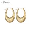 Pendientes de moda para mujer, diseño nicho europeo y americano INS, lujo ligero, acero de titanio, oro de 18K, joyería para la oreja en forma de U, suministro de fábrica