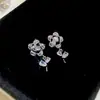 Pendientes de Flor Estrella de Circonita de Aguja Plateada, Estilo Minimalista, Temperamento Lujoso, Pendientes Versátiles de Nicho, Pendientes de Lujo Ligero de Gama Alta