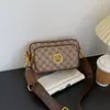 Bolsas de Luxo para Mulheres 2026 Nova Moda Estampa de Letras Bolsa de Celular de Três Camadas Alça Larga Versátil Bolsa de Ombro Transversal