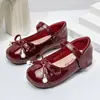 Zapatos Planos de Princesa para Niñas 2026 Otoño Nuevo Estilo Zapatos de Cuero de Suela Suave para Niña Pequeña