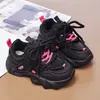 Tênis Dad Fashion para Meninas 2026 Outono/Inverno Novos Tênis Esportivos Infantis Sola Macia Versátil para Uso Externo Casual para Crianças Maiores
