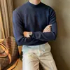 Suéter de malha masculino slim fit com gola alta parcial, cor sólida, multicolorido, adequado para usar por baixo de ternos, estilo old money, outono e inverno, atacado de fábrica transfronteiriço