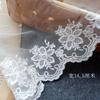 Exportación hilo de algodón de malla unilateral flor bordada amor encaje retro tela DIY accesorios para muñecas de boda