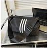 Bolso deportivo de moda Niche Toast Bag 2025, bolso de viaje corto con almohada, bandolera informal con correa ancha.