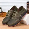 Sapatos de pano novos estilo Pequim antigo um pedal sapatos masculinos quatro toalhas fundo plano sapatos de trabalho para pais de meia-idade e idosos atacado direto