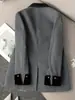 Blazer cruzado de alta gama versátil para el día a día para mujer, de Amazon Europa y América, chaqueta de traje profesional sofisticada en color gris
