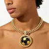 Nuevo Colgante de Fútbol Estilo Europeo y Americano Conmemorativo del Mundial 62mm con Goteo de Aceite, Collar con Diseño Minimalista Giratorio Venta al por Mayor