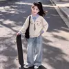 Conjunto de Jeans con Lazo, Sudadera con Capucha Falsa de Dos Piezas, Camisa Polo Minimalista de Dibujos Animados, Estilo Academia, Novedoso, para Niñas, Primavera y Otoño