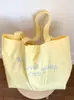 Bolsa de Lona de Gran Capacidad para Verano 2026 Bolso Tote Simple con Bordado de Letras para Mujer Bolso Tote Versátil Nuevo de Gran Capacidad