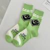 Calcetines de caña media para mujer, serie de ilustraciones nuevas de otoño e invierno, calcetines de caña media para mujer, graffiti personalizado, moda Ins, calcetines para mujer, calcetines Zhuji