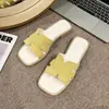 Sandalias de Exterior de Estilo Nuevo con Suela Plana para Mujer, Sandalias Adelgazantes de Verano 2026, Versátil Moda Estilo Retro Francés