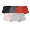 25 Nuevos Estilo Verano Estilo Europeo y Americano Diseño de Chica Popular Cintura Elástica de Múltiples Botones Shorts Ajustados que Realzan la Figura Shorts Casuales de Pierna Ancha