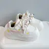 Zapatos de Malla Transpirable para Niñas 2026 Verano y Otoño Nuevas Zapatillas Infantiles Zapatos Deportivos Casuales Suela Suave Zapatos Blancos para Niñas
