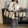 Bolsa de Viaje para Distancias Cortas, Bolso Tote Cruzado de un Solo Hombro Sencillo y Elegante, Bolsa de Lona de Gran Capacidad para Viajes Diarios, Bolsa de Fitness para Mujer